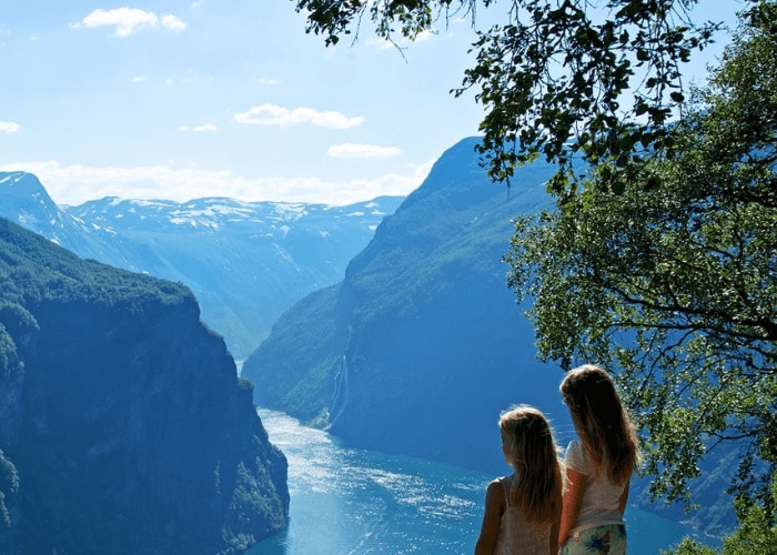 Best time to visit Norway